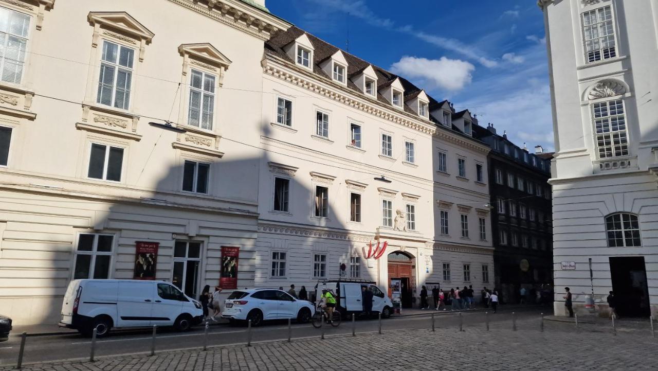 Elegance Studios - Hofburg Viena Exterior foto
